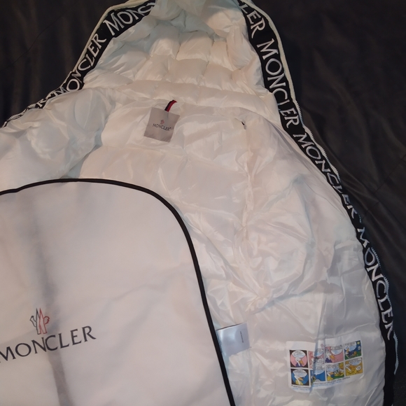 Moncler jacket - Picture 3 of 5